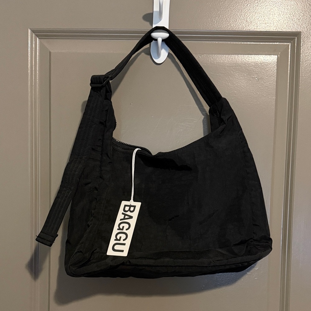 BAGGU Regular Black Shoulder Bag